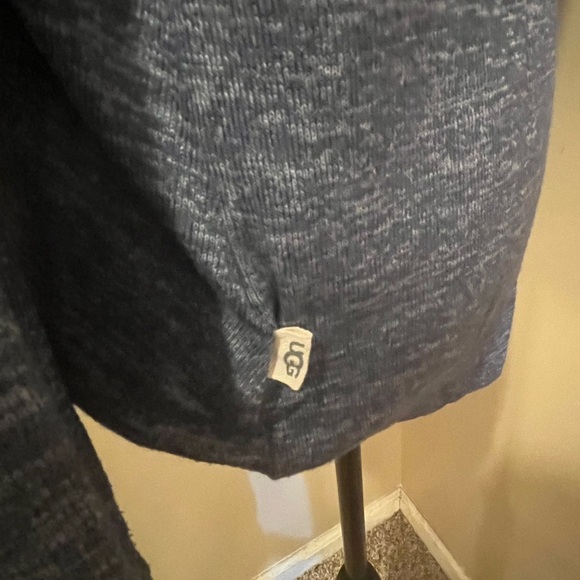 Ugg Fallon Heather Blue Super Soft Knot Front, Raglan, Long Sleeve Tee, size M - Picture 5 of 9